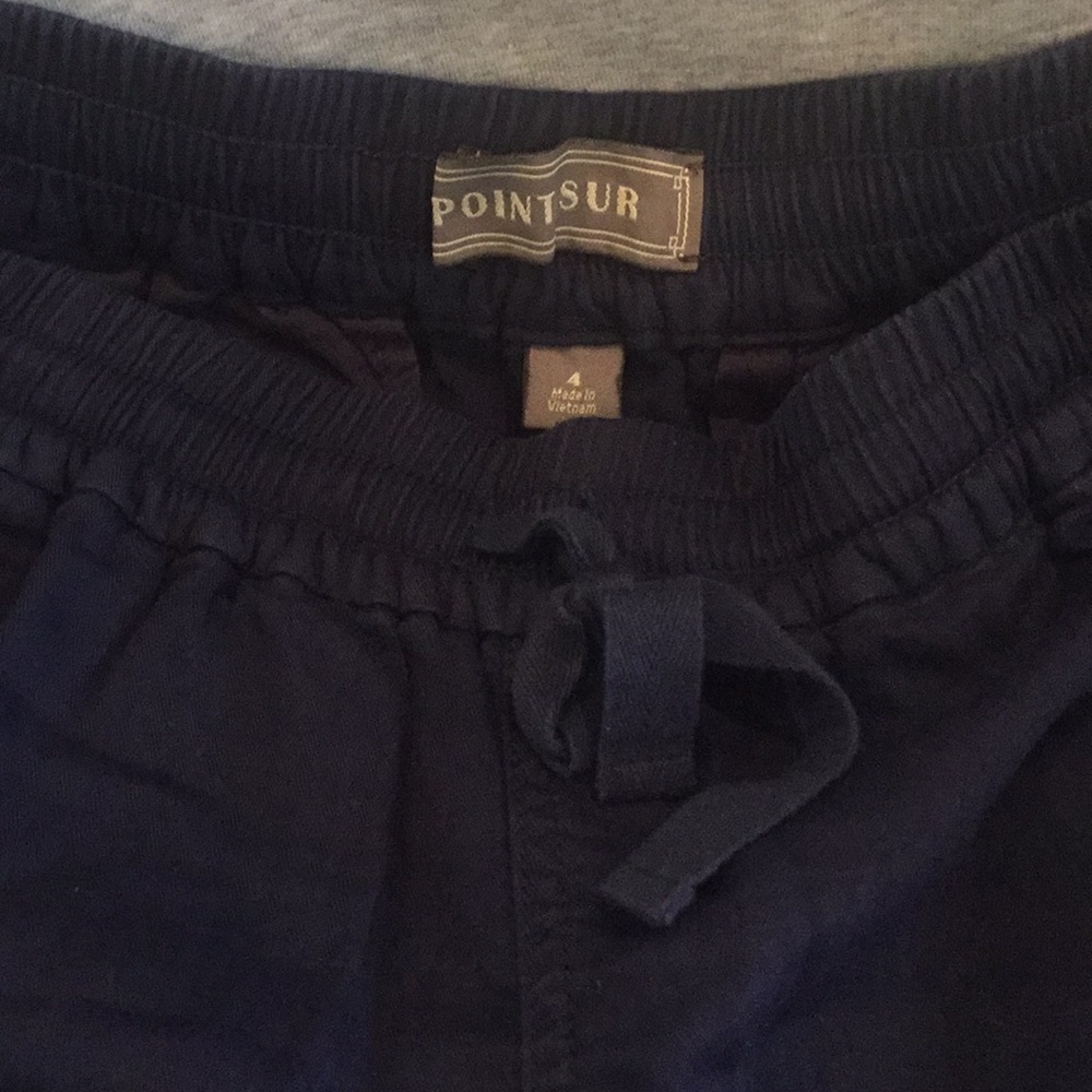 Pants/joggers you can live in, size 4 or 6